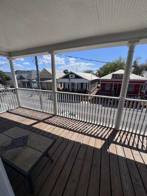 Building Photo - 1910 E Columbus Dr