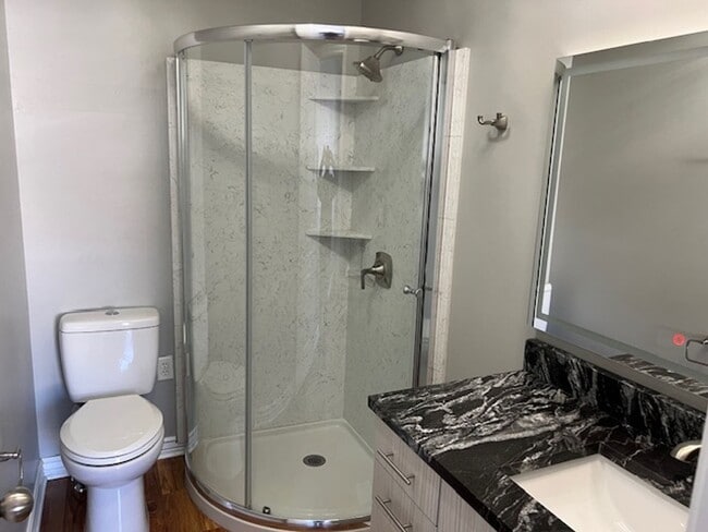 Building Photo - Beautiful Single-Family Home for Rent in Springville!