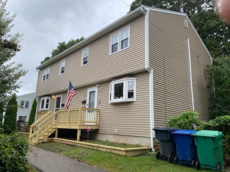 Building Photo - 513 Tidewater Dr