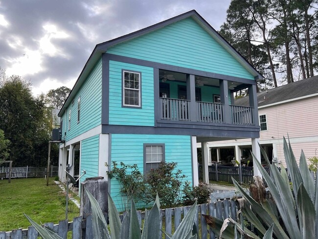 Building Photo - 1559 Coastal Hwy