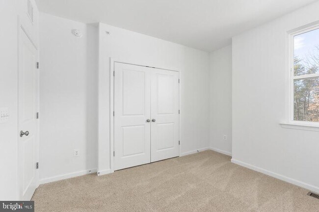 Building Photo - 2534 Neabsco Common Pl