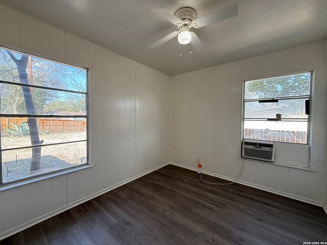 Building Photo - 139 Trudell Dr