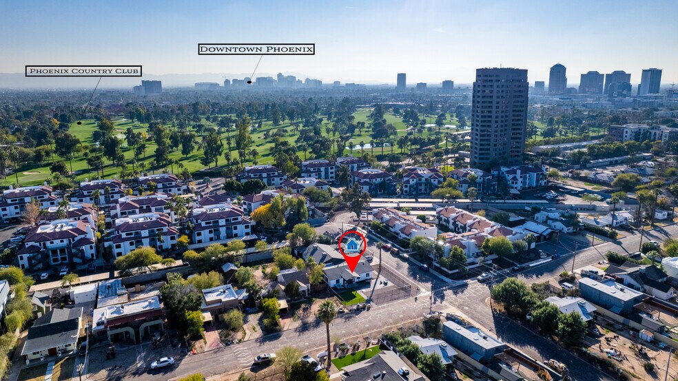 Building Photo - 1101 E Whitton Ave