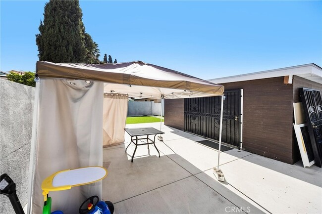 Building Photo - 13509 Destino St