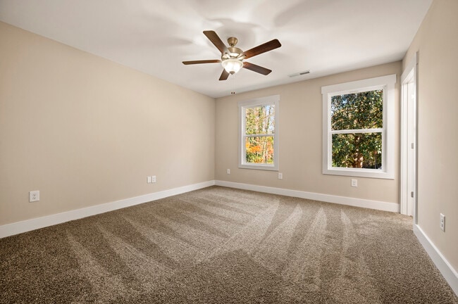 Building Photo - 143 Luckado St