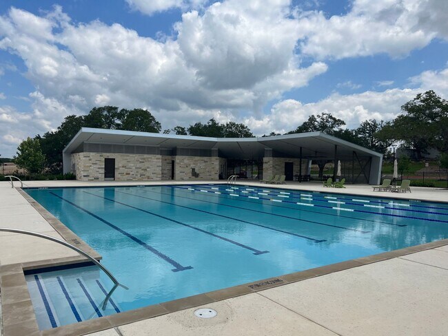 Building Photo - BULVERDE - Upgraded 4 BR/3BA One-Story - HIDDEN TRAILS!