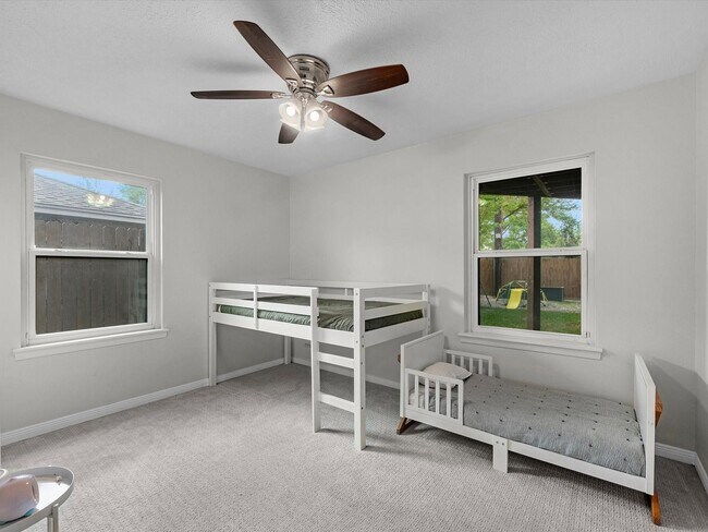 Building Photo - 5041 Nina Lee Ln
