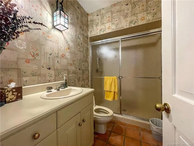 Building Photo - 4 Hemlock Trl