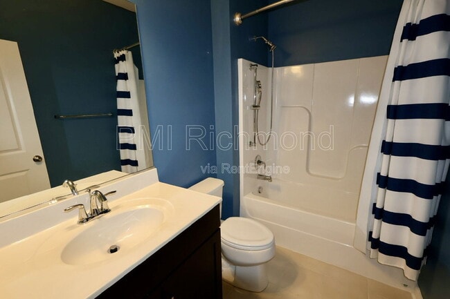 Building Photo - 7183 Yare St