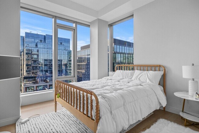 Building Photo - 133 Seaport Blvd
