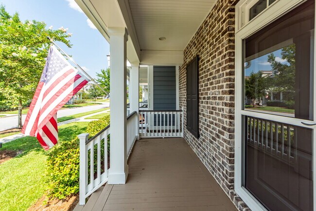 Building Photo - 3437 Fairwater Pl