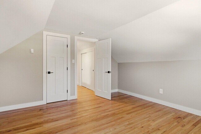 Building Photo - 29 Lovell Rd