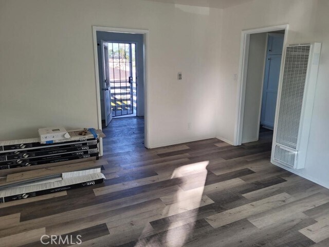 Building Photo - 966 Holly St