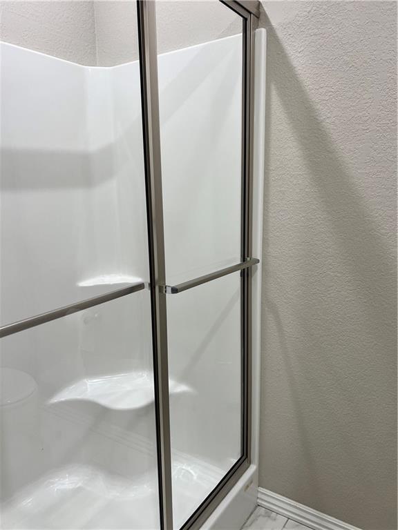 Building Photo - 901 Sassafras Ln