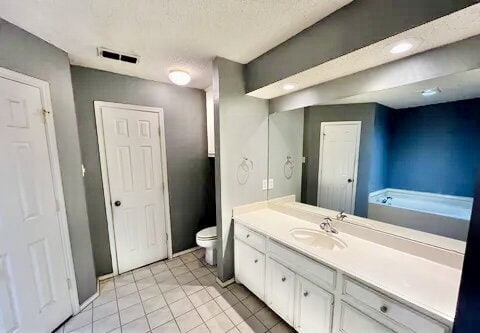 Building Photo - Charming 3 Bed, 2 Bath Brick Home on Corner Lot – Fireplace, 2-Car Garage & Conveniently located!