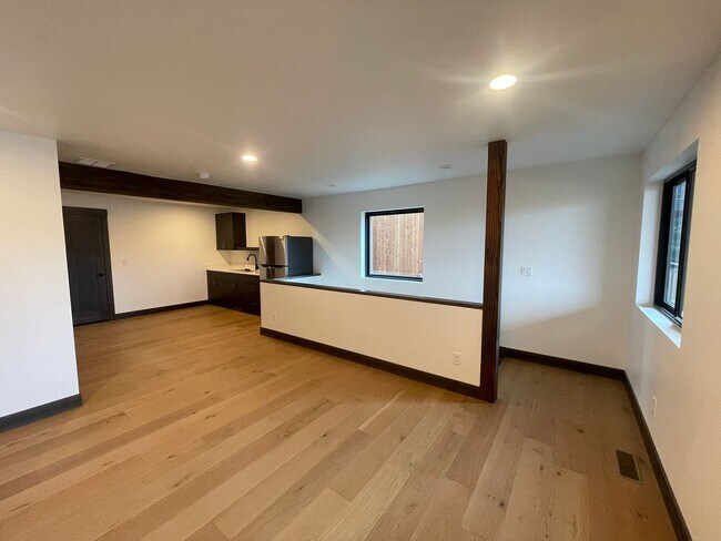 Building Photo - Brand New Three Story Whitefish Townhouse