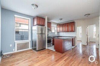 Building Photo - 2 bedroom in BROOKLYN NY 11218