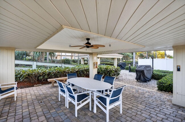 Building Photo - 3400 N Ocean Dr