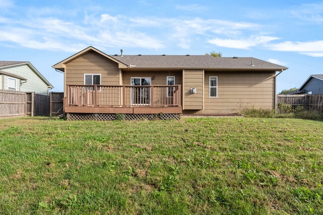 Building Photo - 11907 W Jewell St