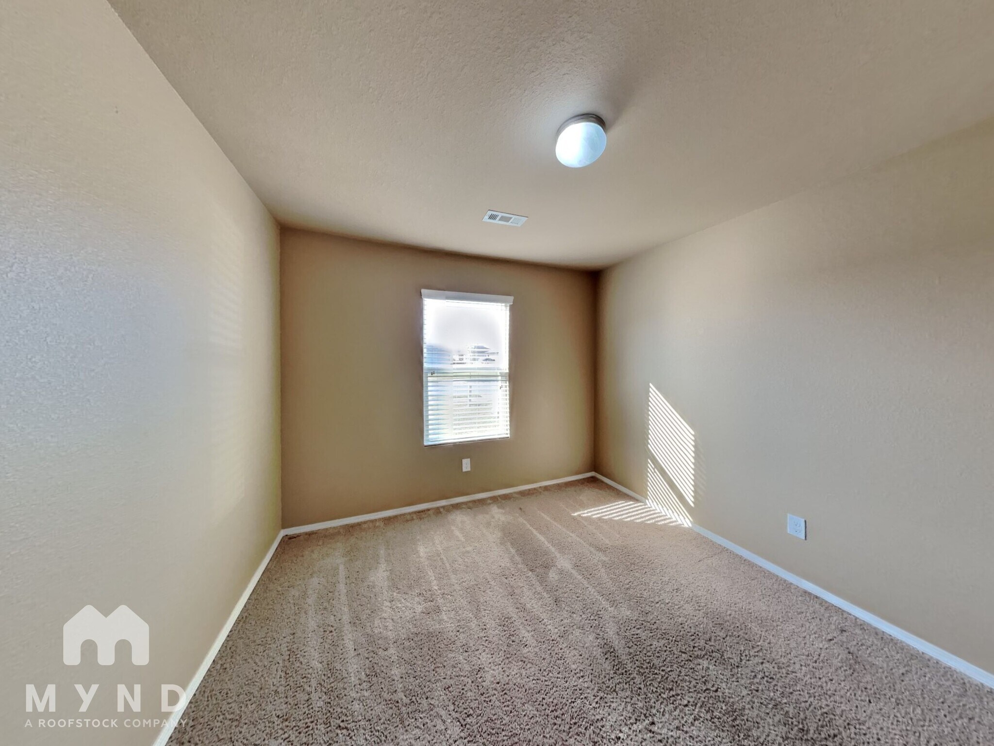 Building Photo - 12405 Solandra Cir