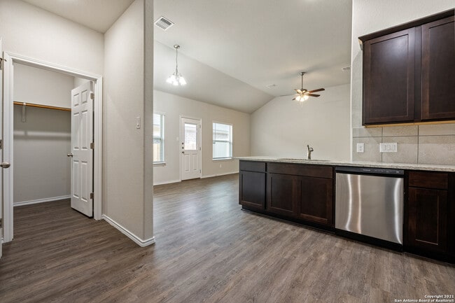 Building Photo - 9211 Canyon Bnd