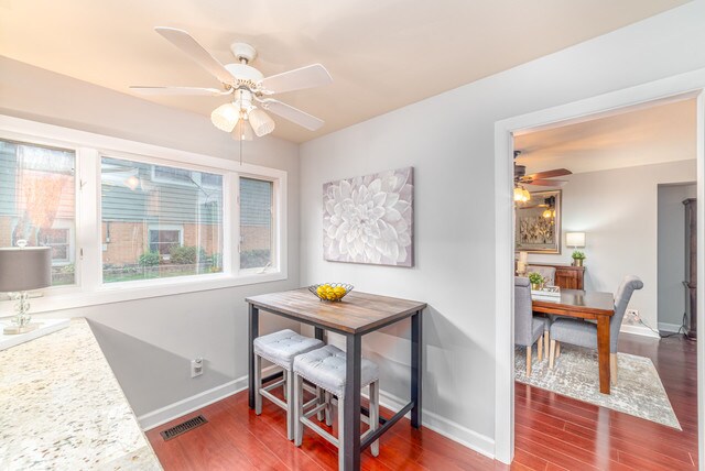 Building Photo - 21W021 Marlborough Ln