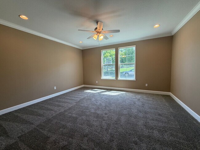 Building Photo - 3122 Mowbray Way