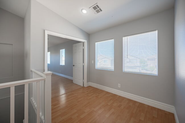 Building Photo - 248 Tie Breaker Ct
