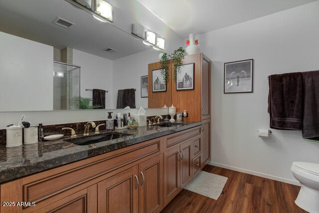 Building Photo - 7147 E Rancho Vista Dr