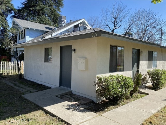 Building Photo - 515 Niles St