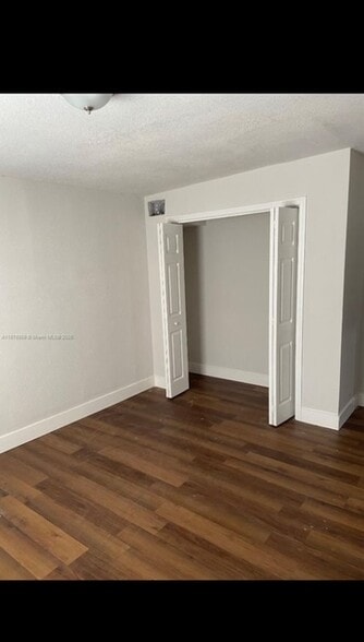 Building Photo - 5311 NE 10th Ave