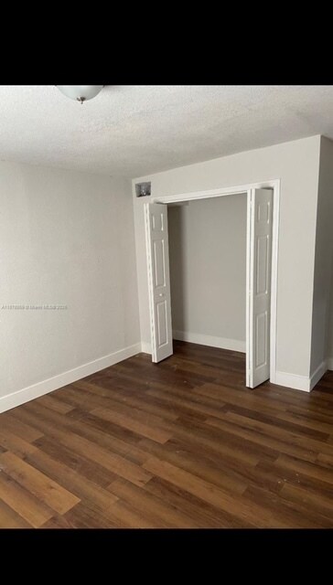 Building Photo - 5311 NE 10th Ave