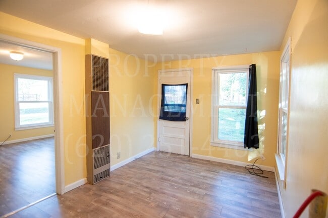 Building Photo - 1 Bedroom Rental in Cherryvale, KS