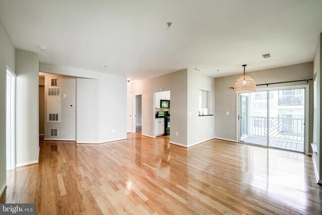 Building Photo - 5982 Founders Hill Ct