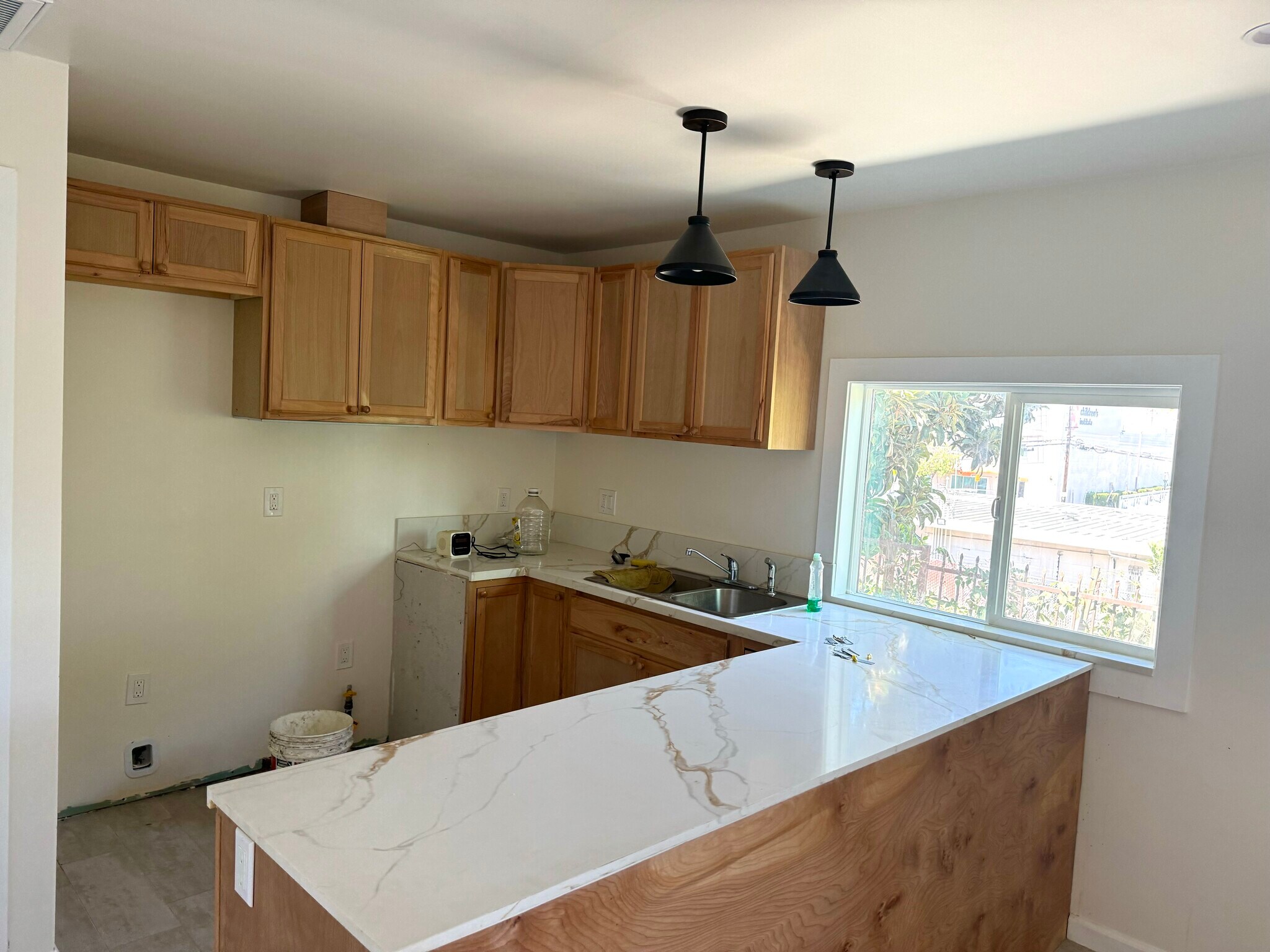 Appliances will be provided - 315 N Alvarado St