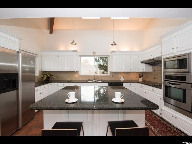 Building Photo - 1407 Chancellor Way