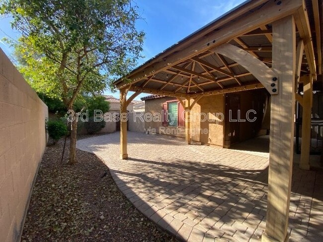 Building Photo - 4442 N Jackson Ct