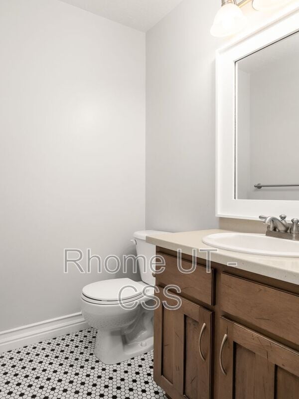 Building Photo - 2698 W Shady Hollow Ln
