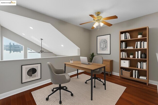 Building Photo - 4730 Spinnaker Way