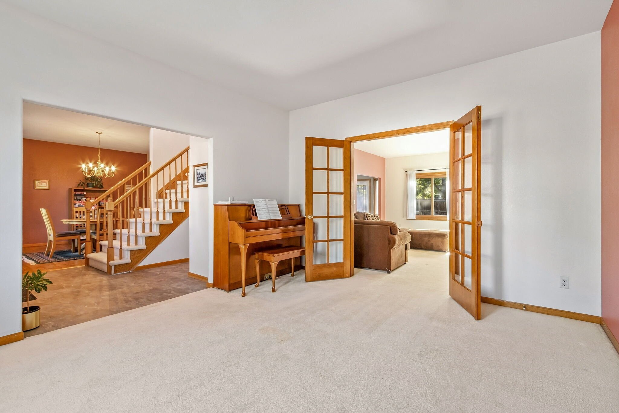 Building Photo - 3761 Bromley Dr