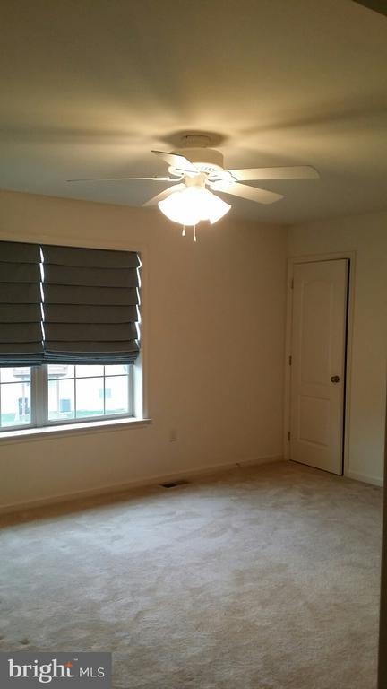Building Photo - 111 Stonecrest Ln