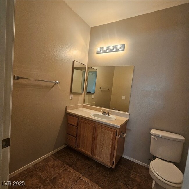 Building Photo - 9050 W Warm Springs Rd