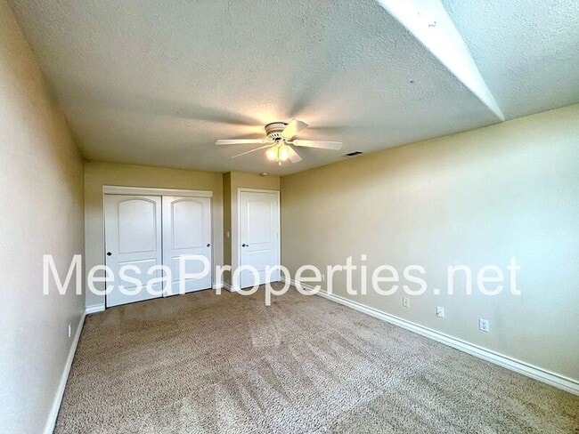 Building Photo - 13605 Spring Valley Pkwy