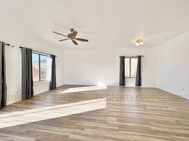 Building Photo - 4995 S Terrain Dr