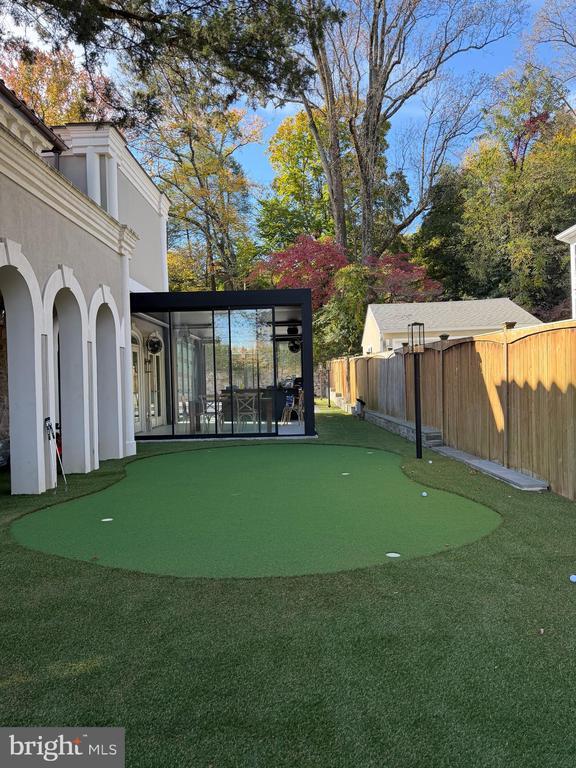 Building Photo - 5306 Bradley Blvd