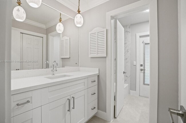 Building Photo - 8081 SW 139th Ter