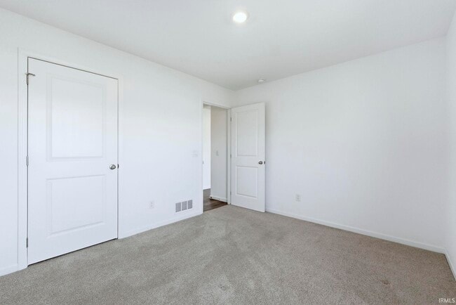 Building Photo - 4152 Bradley Dr