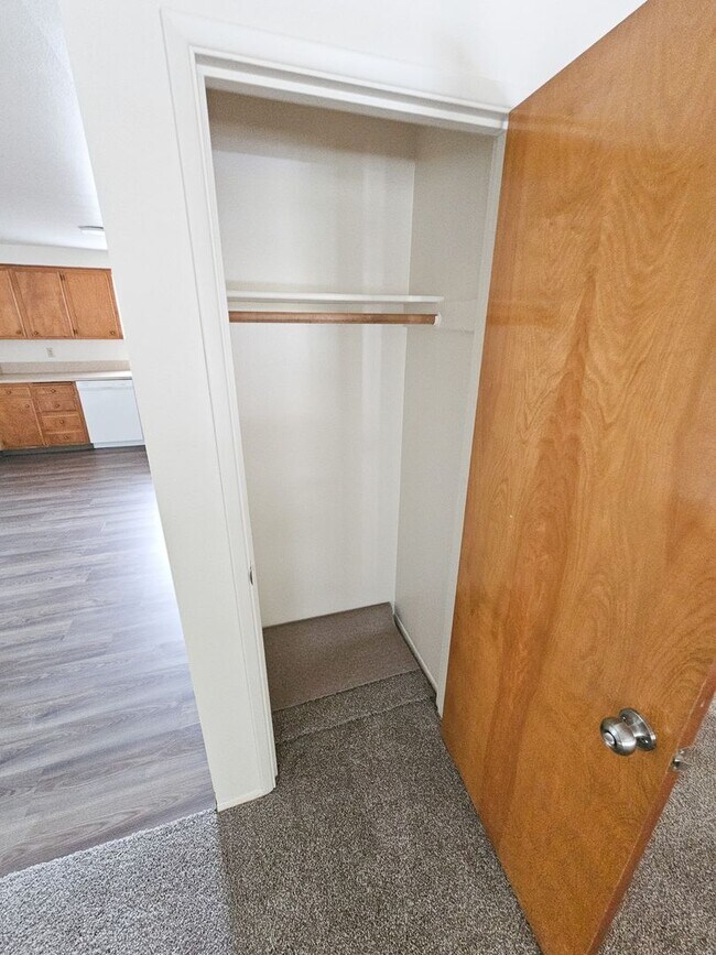 Building Photo - 2177-2183 Nomad Ct SE