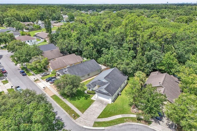 Building Photo - 4454 King Edward Dr