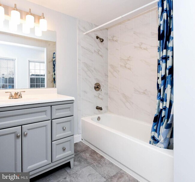 Building Photo - 1303 Port Echo Ln